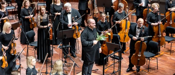 Liepājas Simfoniskais orķestris, Vestards Šimkus un Atvars Lakstīgala,foto: Jānis Vecbrālis