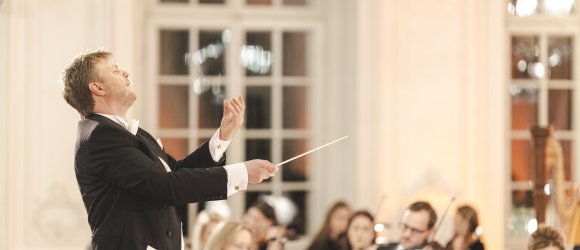 Francijos simfoninė elegancija Rundalės rūmuose - Guntis Kuzma ir Egija Sproģe