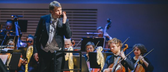 LIEPOJOS SIMFONINIS NAUJAMETINIS KONCERTAS su Lina Dambrauskaite,foto: Edgars Pohevičs