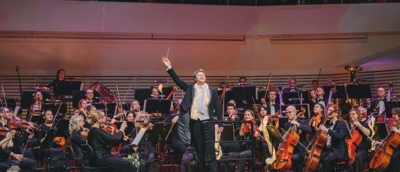 LIEPOJOS SIMFONINIS NAUJAMETINIS KONCERTAS su Lina Dambrauskaite,foto: Edgars Pohevičs