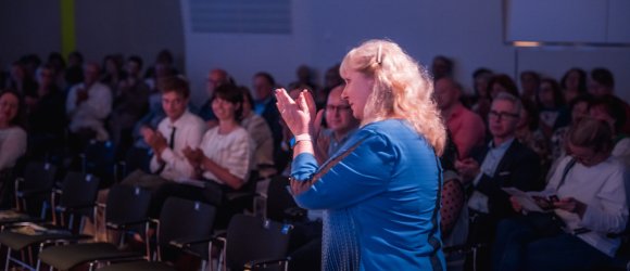 Liepojos vasara - Elīna Bukša, Agnese Egliņa un Guntis Kuzma,foto: Kārlis Volkovskis