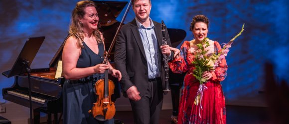 Liepojos vasara - Elīna Bukša, Agnese Egliņa un Guntis Kuzma,foto: Kārlis Volkovskis