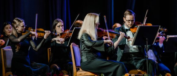 Rudens koncertinis turas su Guntis Kuzma ir Elza Siliņa,foto: Kristaps Anškens, Diāna Kārkliņa, Ņina Škļar ir Lina Černauskienė