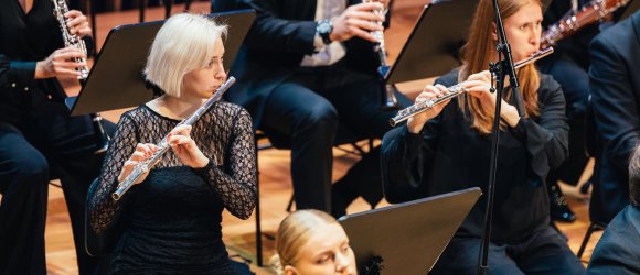 Rudens koncertinis turas su Guntis Kuzma ir Elza Siliņa,foto: Kristaps Anškens, Diāna Kārkliņa, Ņina Škļar ir Lina Černauskienė