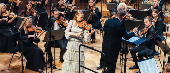 Rudens koncertinis turas su Guntis Kuzma ir Elza Siliņa,foto: Kristaps Anškens, Diāna Kārkliņa, Ņina Škļar ir Lina Černauskienė