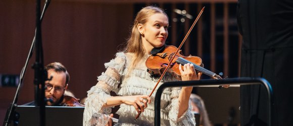 Rudens koncertinis turas su Guntis Kuzma ir Elza Siliņa,foto: Kristaps Anškens, Diāna Kārkliņa, Ņina Škļar ir Lina Černauskienė
