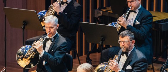 Rudens koncertinis turas su Guntis Kuzma ir Elza Siliņa,foto: Kristaps Anškens, Diāna Kārkliņa, Ņina Škļar ir Lina Černauskienė