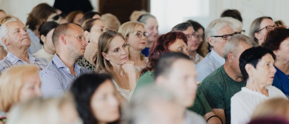 Liepojos garsai Rundalės rūmuose su Guntis Kuzma ir Robertu Beinariu,foto: Jānis Porietis