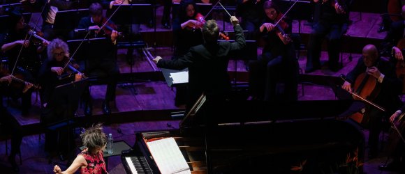 ŽVAIGŽDŽIŲ FESTIVALIS - Hiromi ir Liepojos simfoninis orkestras,foto: Valters Pelns