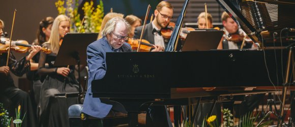 ŽVAIGŽDŽIŲ FESTIVALIS - Christianas Lindbergas ir Rolandas Pöntinenas,foto: Edgars Pohevičs