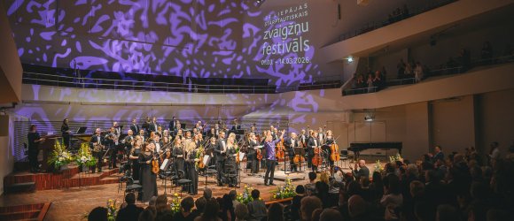 ŽVAIGŽDŽIŲ FESTIVALIS - Christianas Lindbergas ir Rolandas Pöntinenas,foto: Edgars Pohevičs